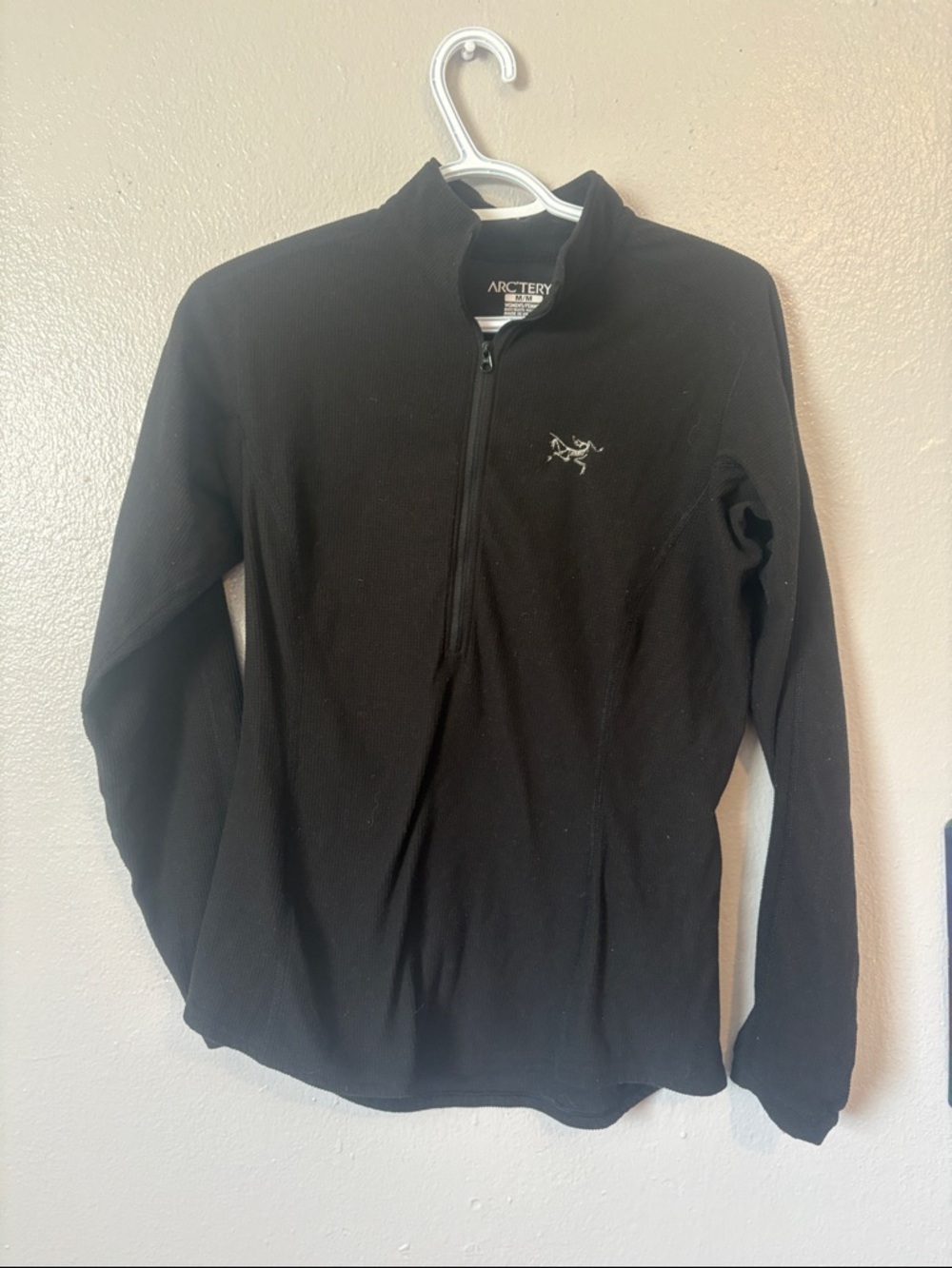 Arc'teryx Women's Black Half-Zip Sweater